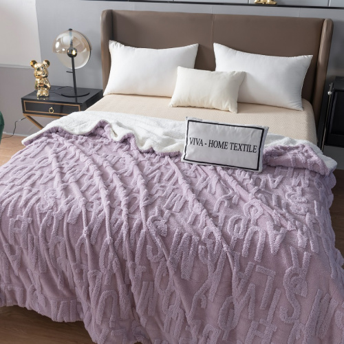 Плед 150*200см микрофибра FLUFFY БУКВЫ брусничный Viva Home Textile фото 4