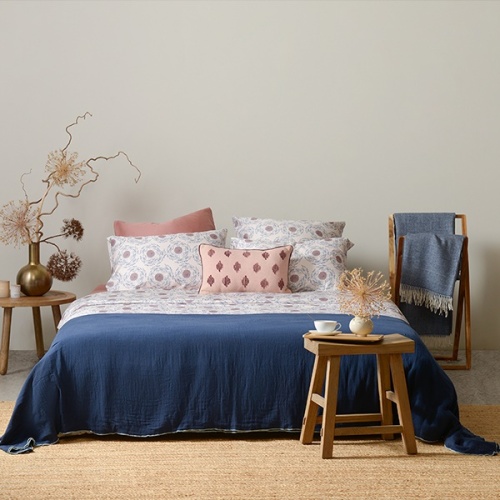 Покрывало 230*250см хлопок ESSENTIAL темно-синий Tkano фото 8 Покрывало 230*250см хлопок ESSENTIAL темно-синий Tkano фото 8